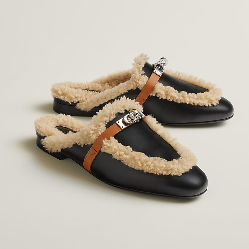 Black mules hot sale with fur